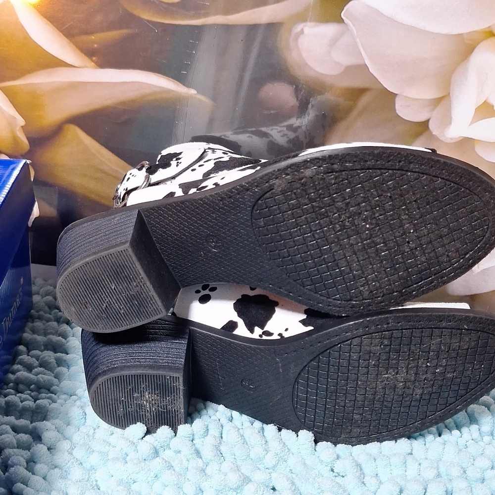 Pierre Dumas adorable black/white  clogs. Worn 2 times. Size 8 1/2 - Picture 6 of 6